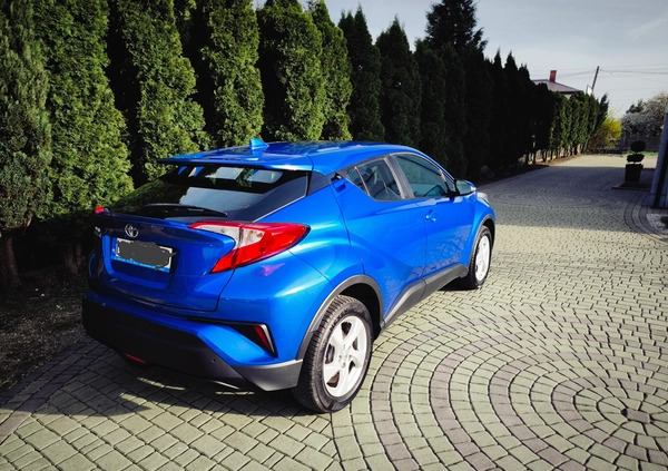 Toyota C-HR cena 69900 przebieg: 140000, rok produkcji 2018 z Myszków małe 121